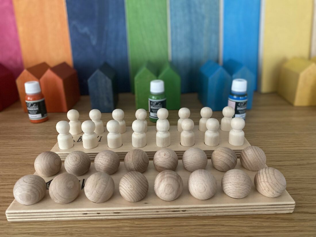 BaaVi Montessori dřevěné kuličky Barva: Natur